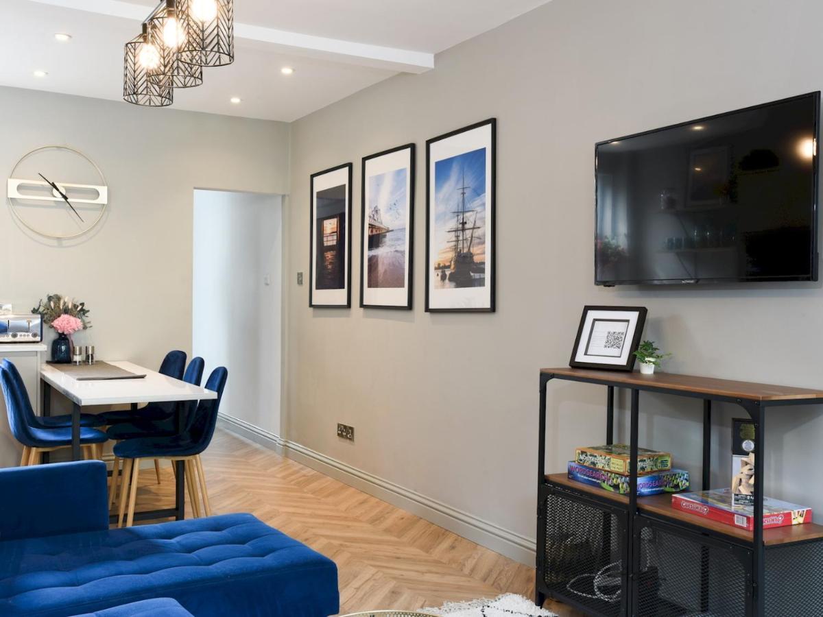 Pass The Keys Newly Refurbed 3bed 2bath House In Holiday home *