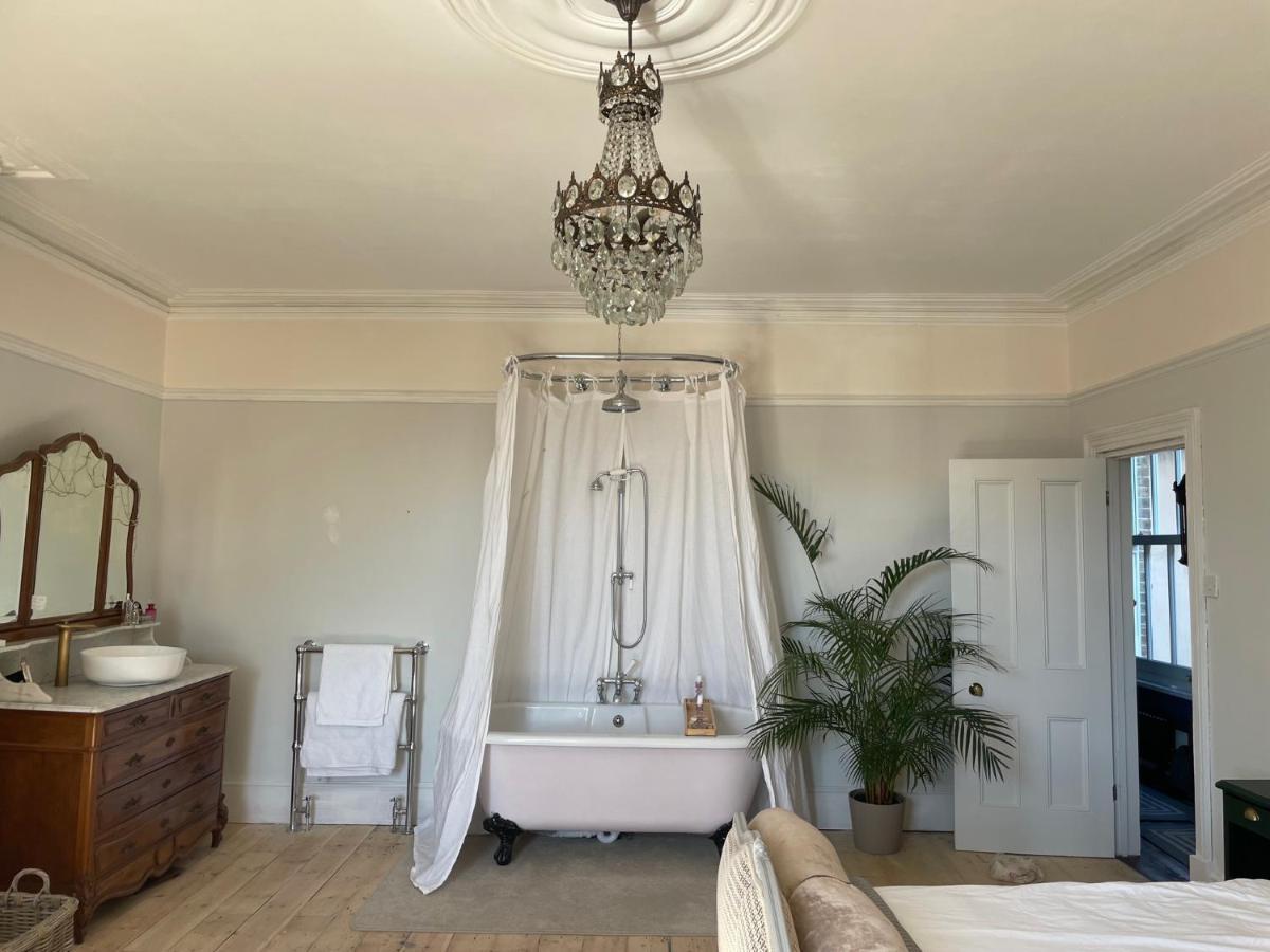 Victorious Two Bed Overlooking Victorious Festival Apartment Portsmouth