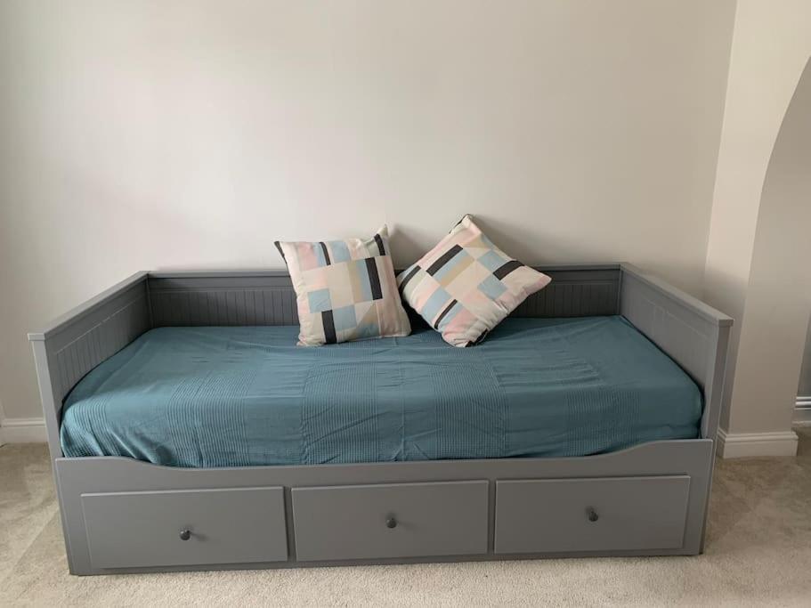 Napier - A Beautiful House In The Southsea Location *