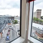 Pass The Keys 2Bed Central Apartment In Gunwharf Sleeps 4