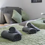 Open Mind Property - Apartment With 2 Double Beds