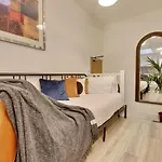 Aylward Apartments Compact Studio, Near City Centre And Gunwharf Quays
