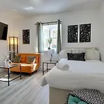 Aylward Apartments S19- Ground Floor Living Near City Centre, Gunwharf Quays, And Dockyard