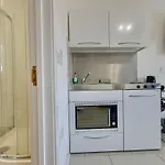 Aylward Apartments S19- Ground Floor Living Near City Centre, Gunwharf Quays, And Dockyard