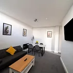 Open Mind Property - Cosy Flat With 2 Beds