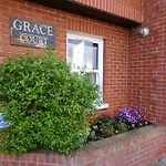 Grace Court Short Term Let Apartment