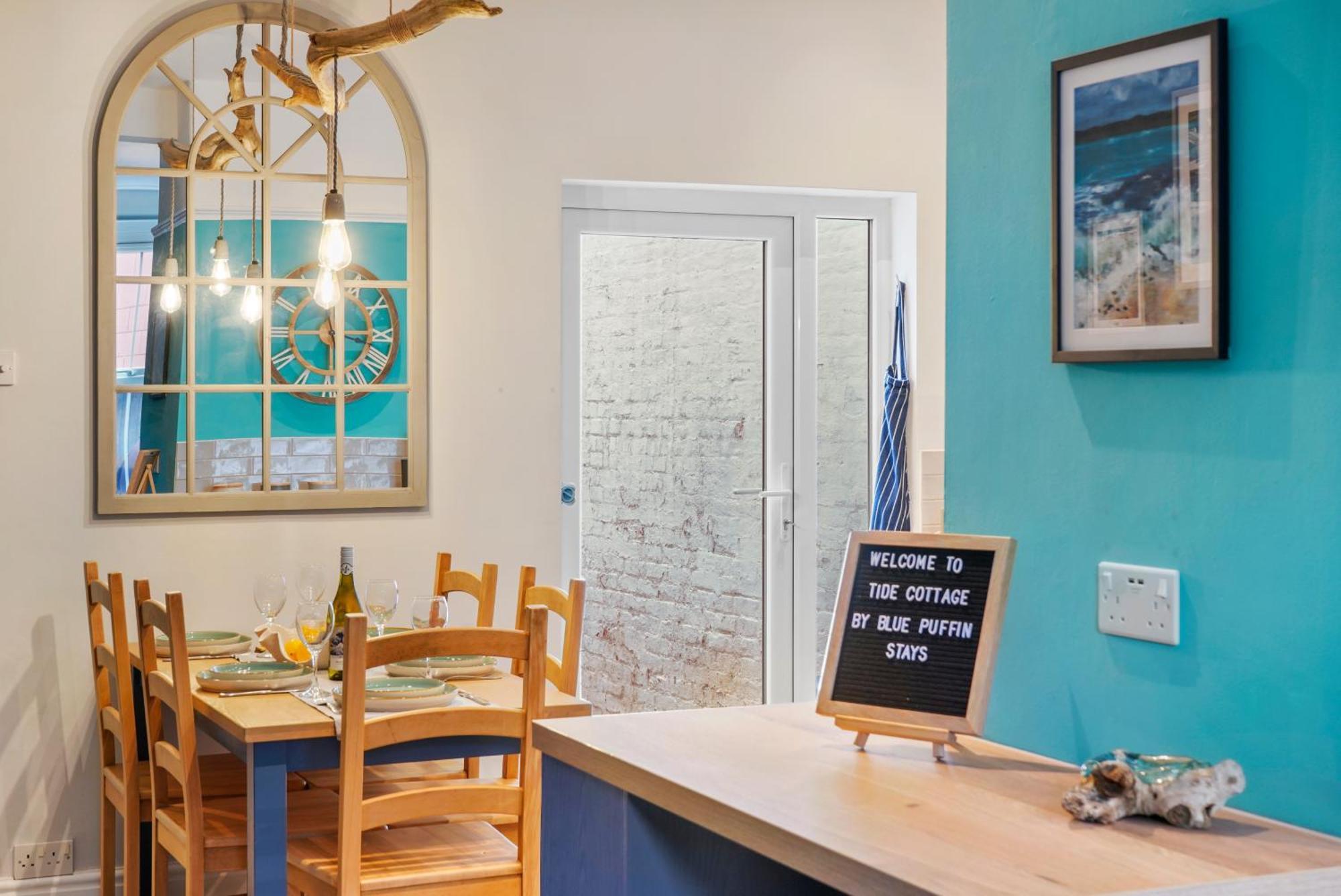 Blue Puffin Stays: Spacious 3-bed Townhouse With Free Parking *