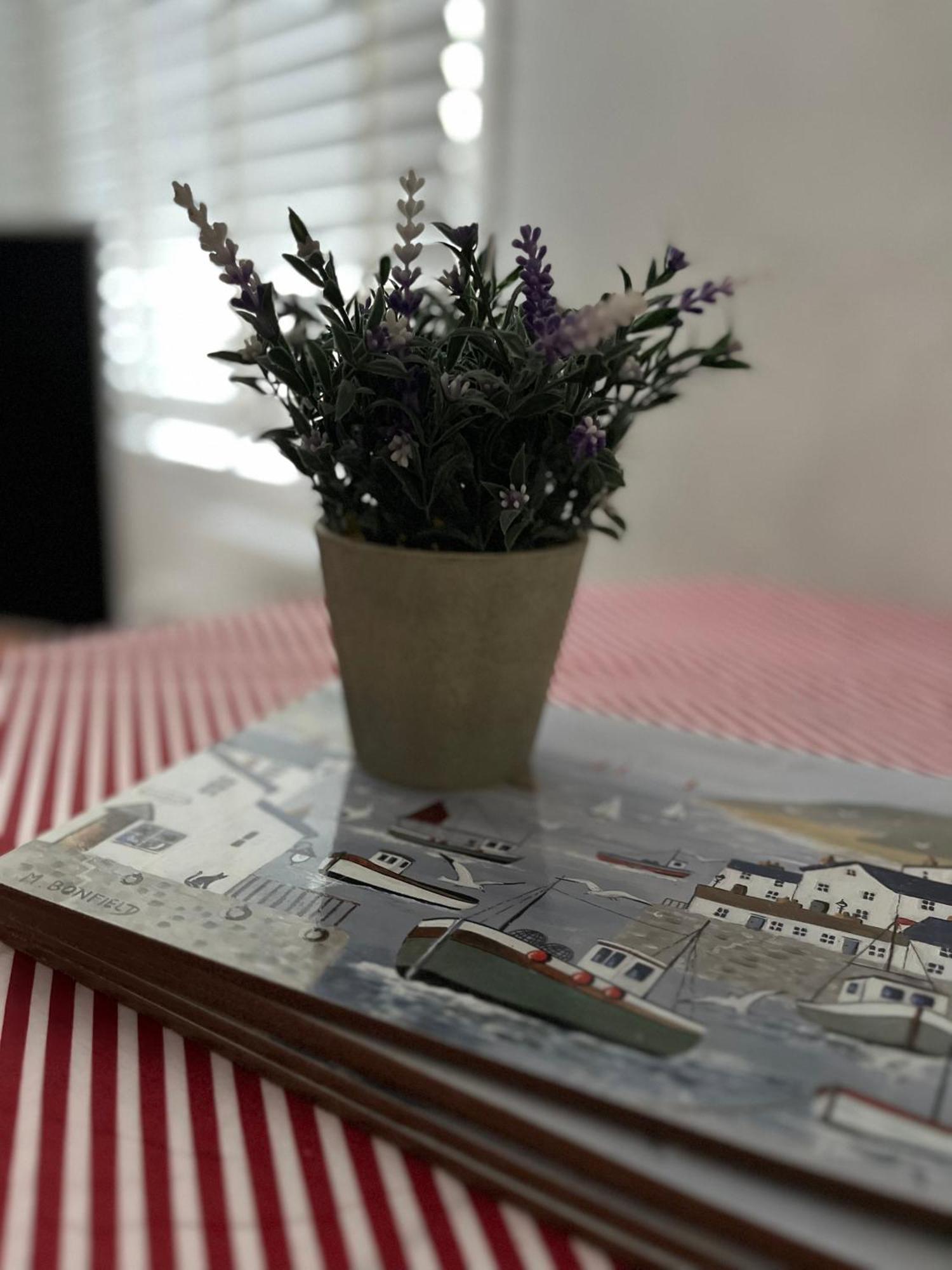 Holiday home Dean House - Heart Of The City, By The Historic Dockyard