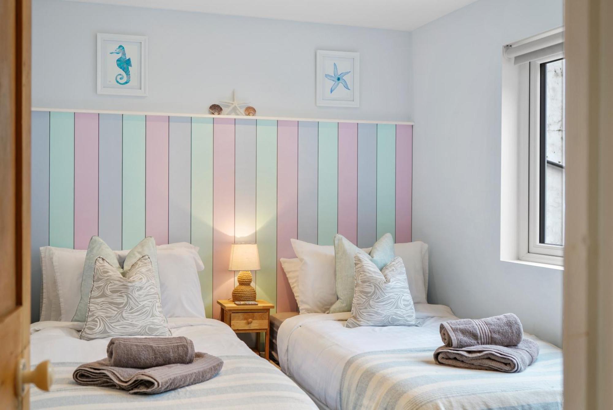 Blue Puffin Stays: Spacious 3-bed Townhouse With Free Parking Portsmouth