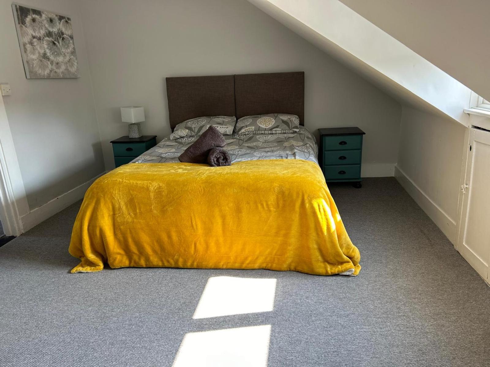 Apartment And Convenient With Private Parking Portsmouth