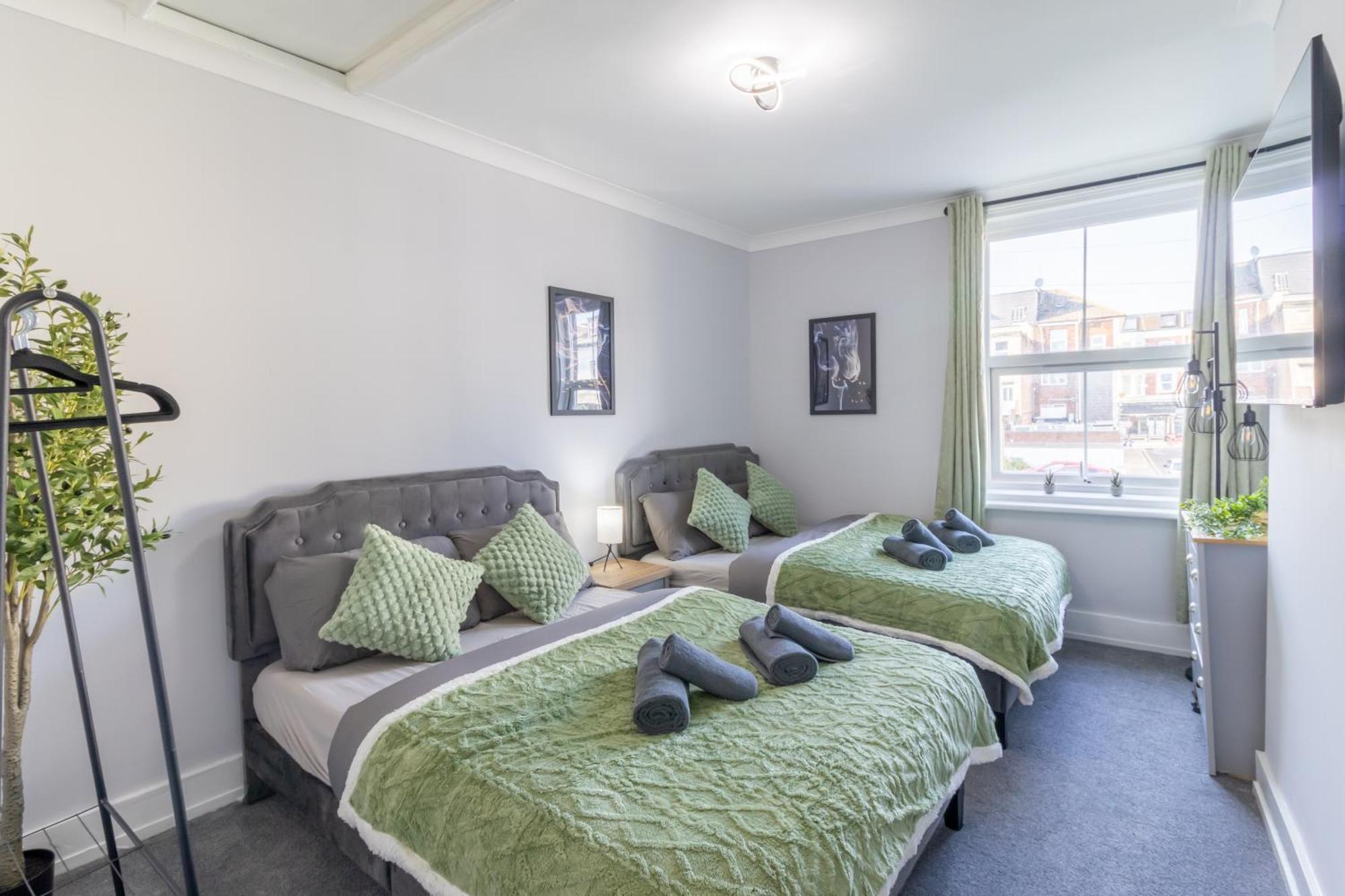 Open Mind - With 2 Double Beds