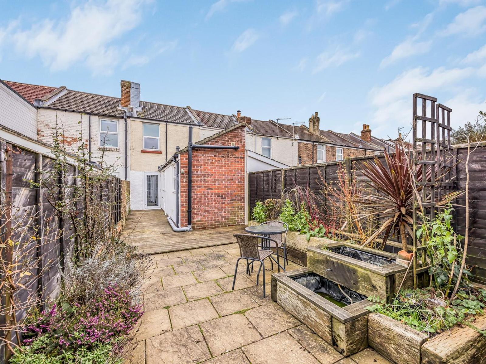 Holiday home Coastal Southsea House Pass The Keys *