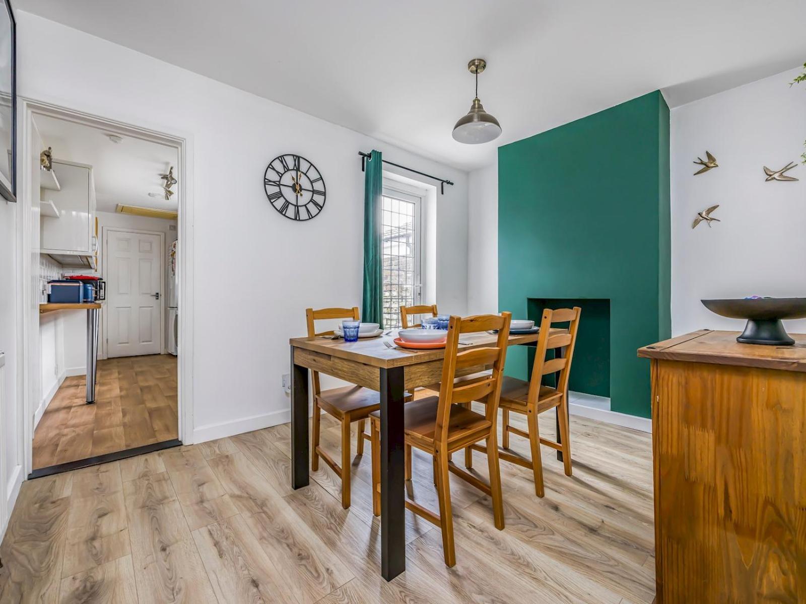 Coastal Southsea House Pass The Keys Portsmouth