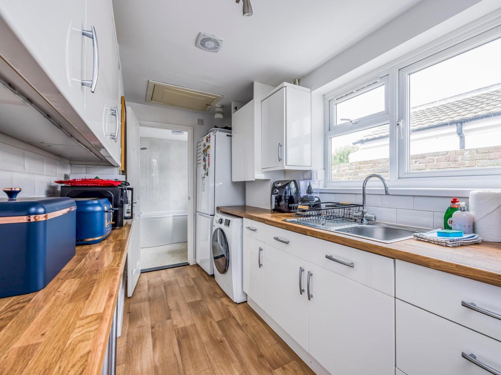 Coastal Southsea House Pass The Keys Holiday home Portsmouth