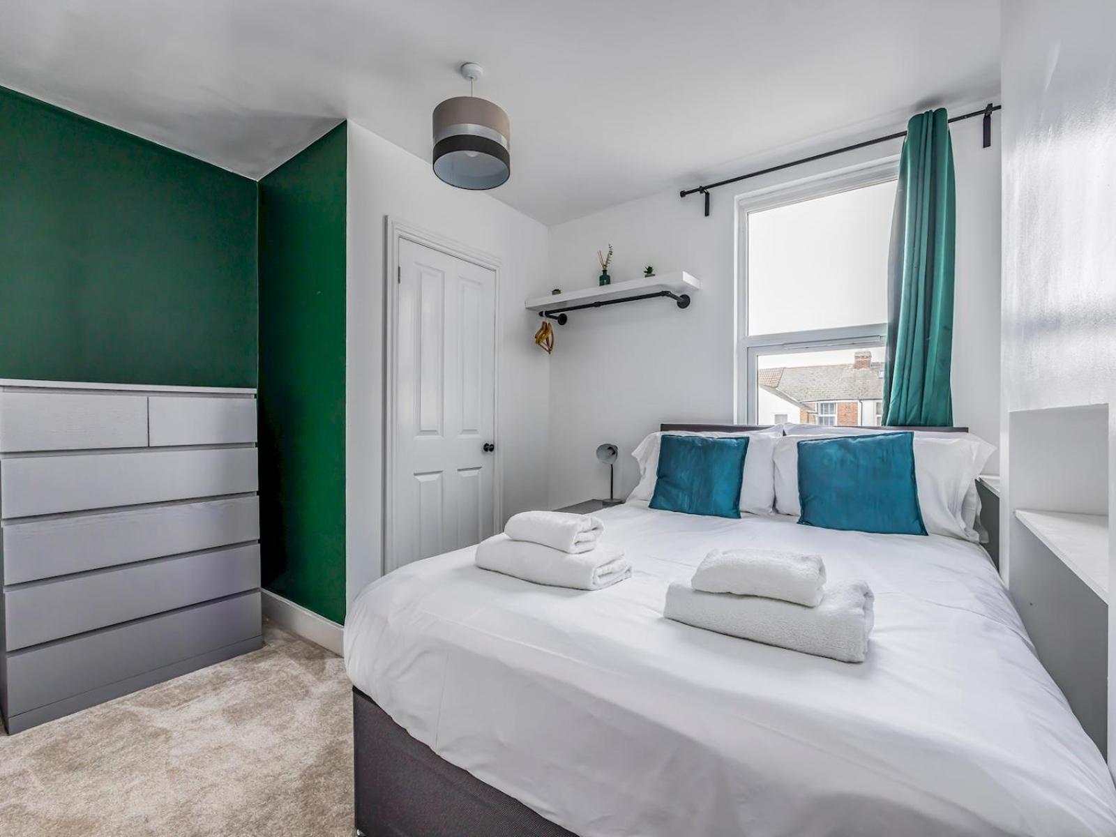 Coastal Southsea House Pass The Keys Portsmouth