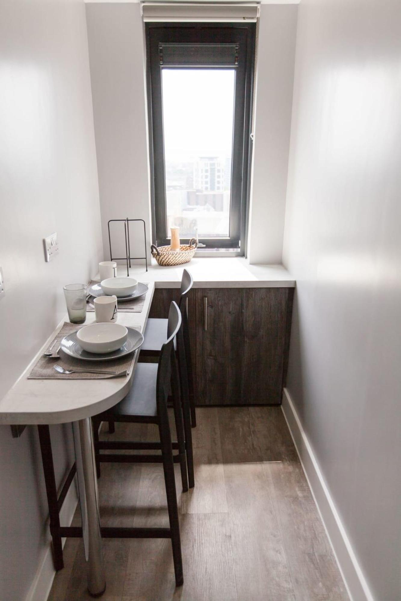 For Students Only Crown Place In Portsmouth Apartment *