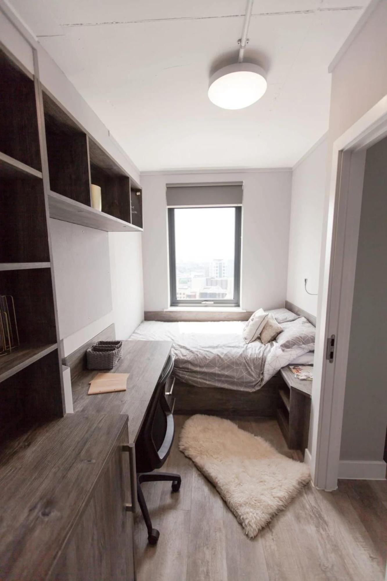 For Students Only Crown Place In Portsmouth Apartment Portsmouth