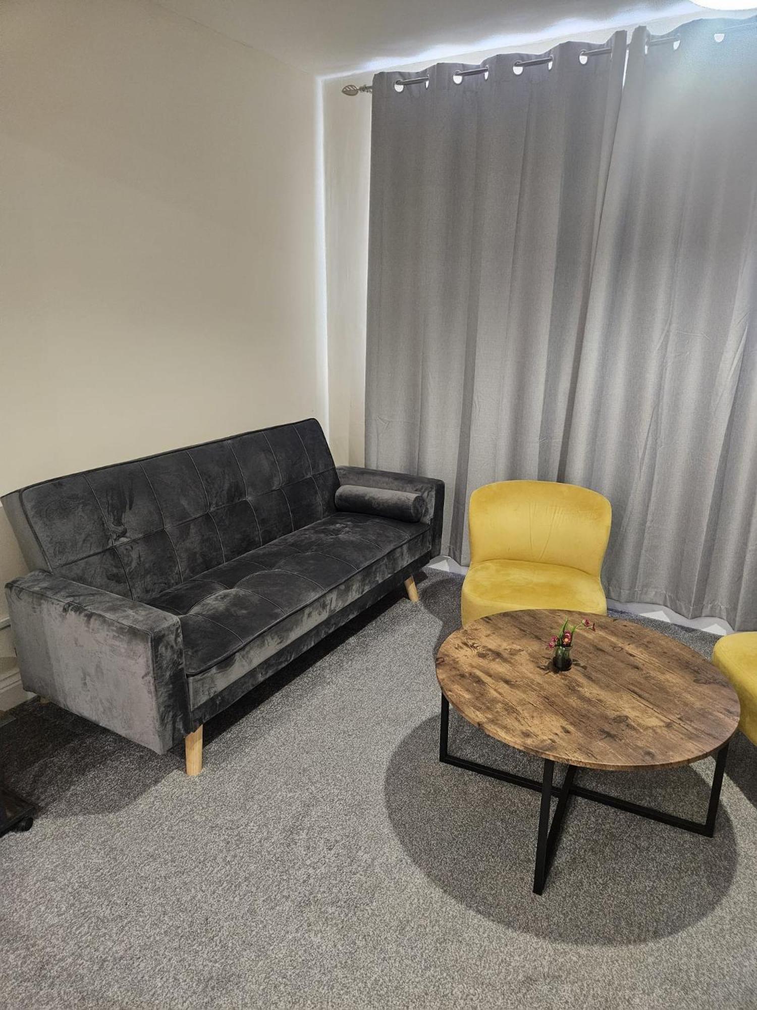 Hotel By The Sea, - En With Sea View Possible, Parking Ev 22kw Portsmouth