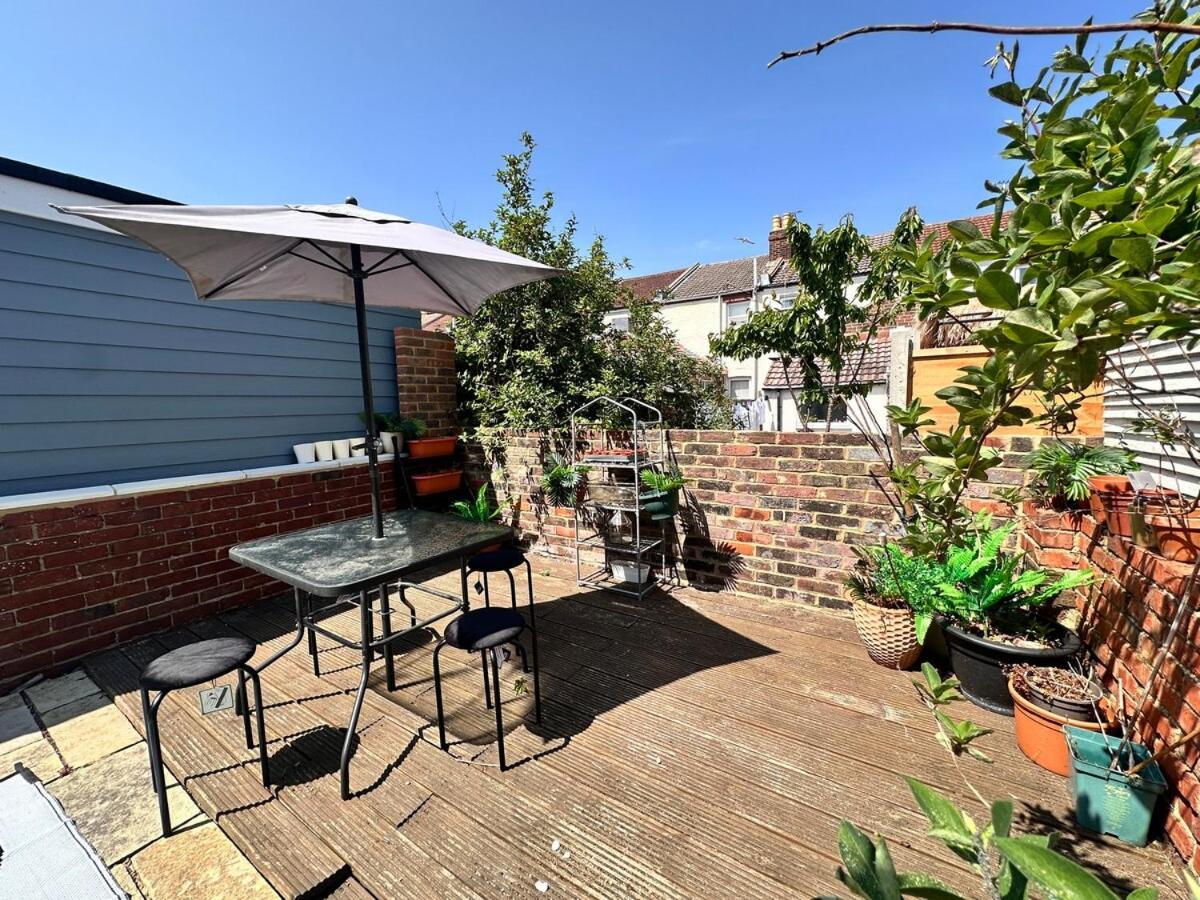 Holiday home A Tranquil Must-stay Near Fratton Train Station, With Pool Table And Private Garden Portsmouth