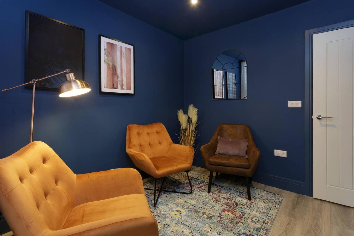 Beatrice Manor - Luxury 4 Bedroom House In Southsea, *