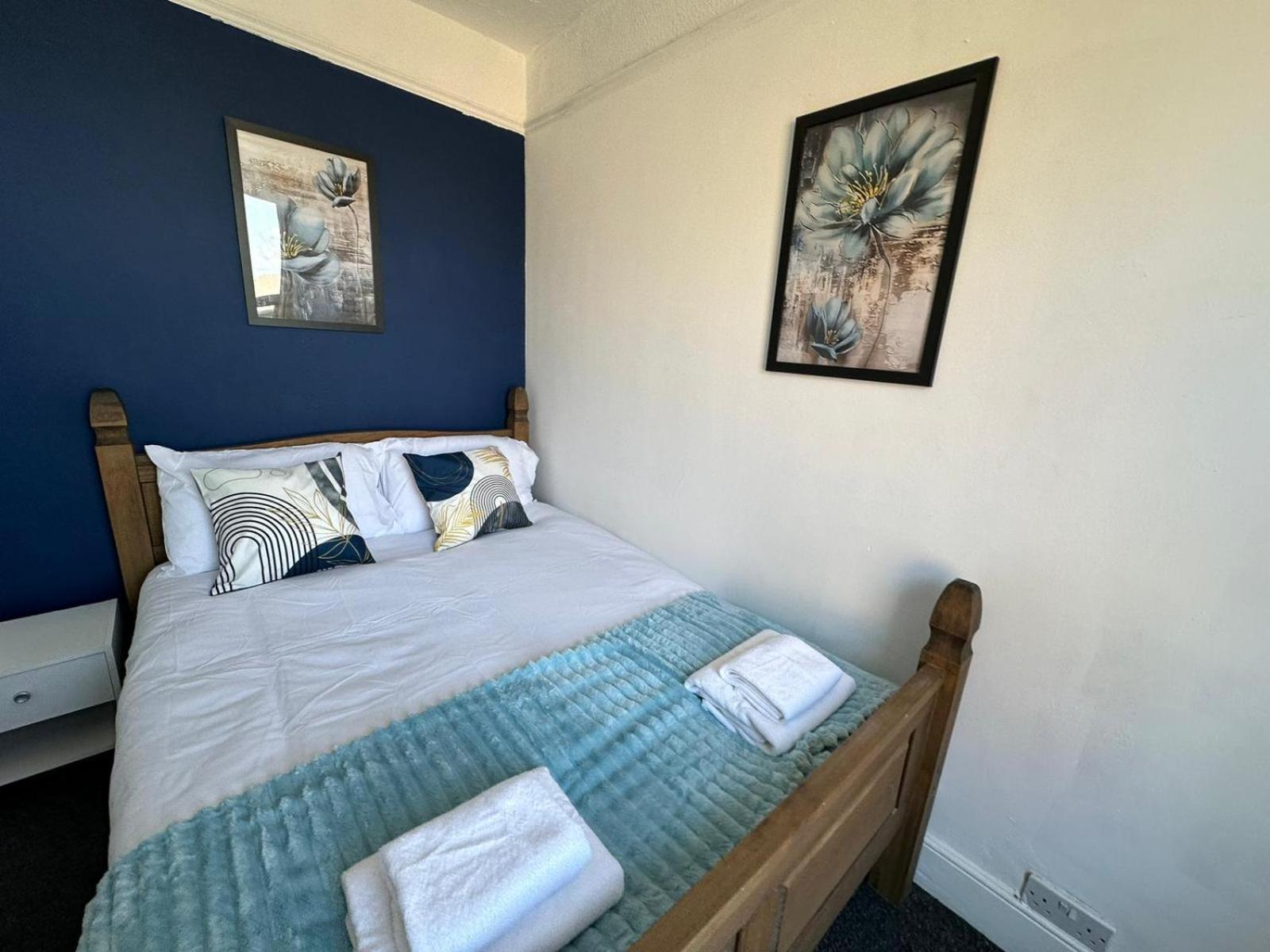 Open Mind - 9 Guests & Free Parking Apartment Portsmouth