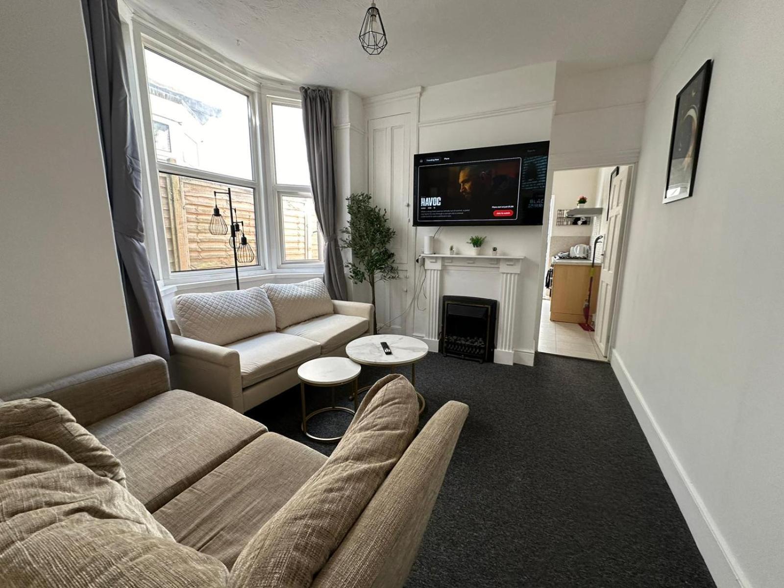 Apartment Open Mind - 9 Guests & Free Parking Portsmouth