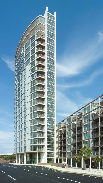 Admiralty Quarter *