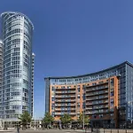 Luxury 3 Bedroom 3 Bathroom Balcony Apartment - Gunwharf Quays Apartments