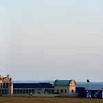 Coastal Comfort For 5