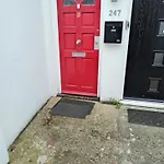 Modern Stylish Southsea Apartment 2 Bedroom