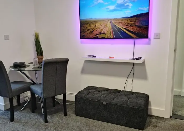 Modern Stylish Southsea Apartment 2 Bedroom