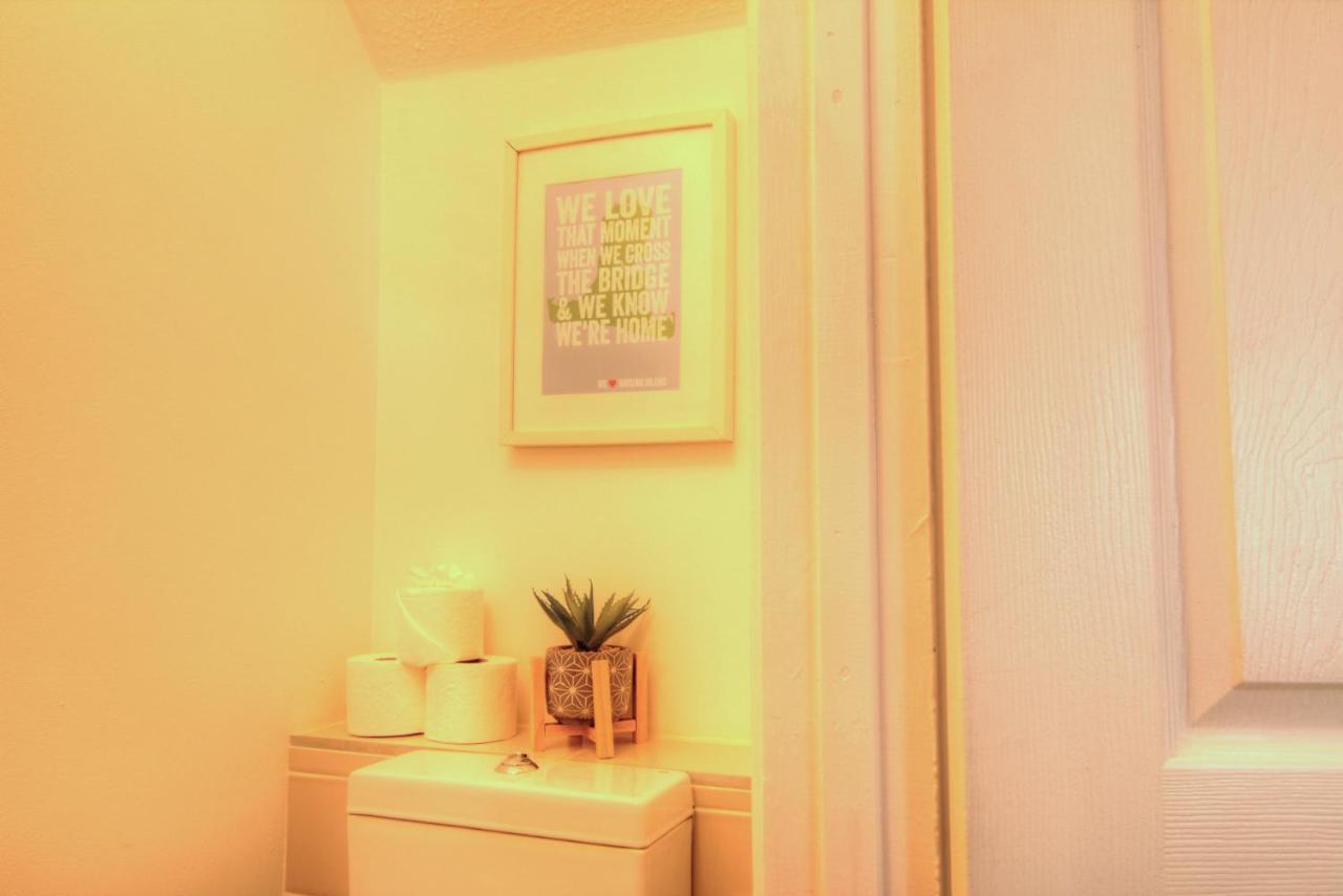 Pass The Keys Shore To Please - Sea Views And Front Modern 1bed Apt With Sofabed * Portsmouth