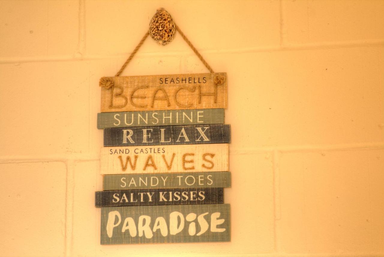 Pass The Keys Shore To Please - Sea Views And Front Modern 1bed Apt With Sofabed *