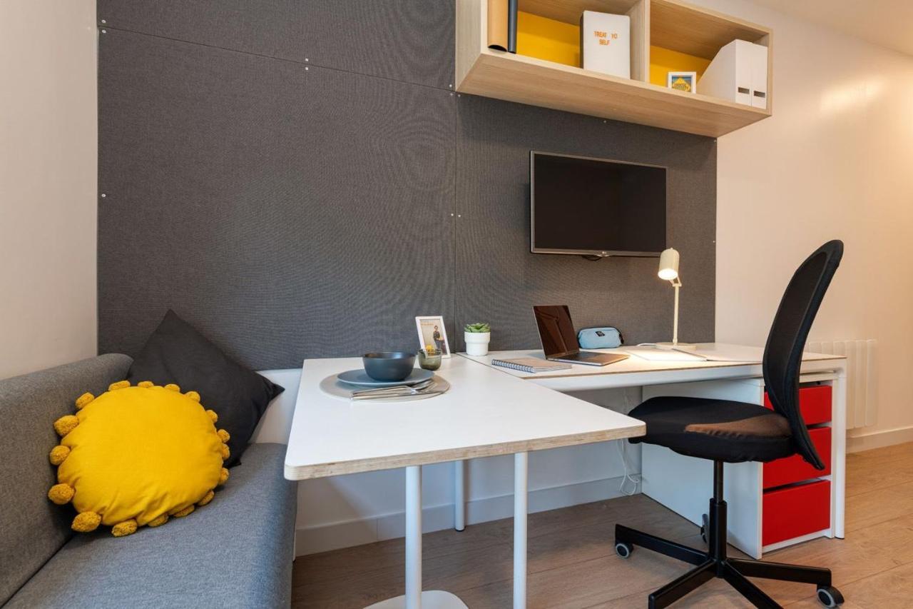 Apartment For Students Only Middle Street In *