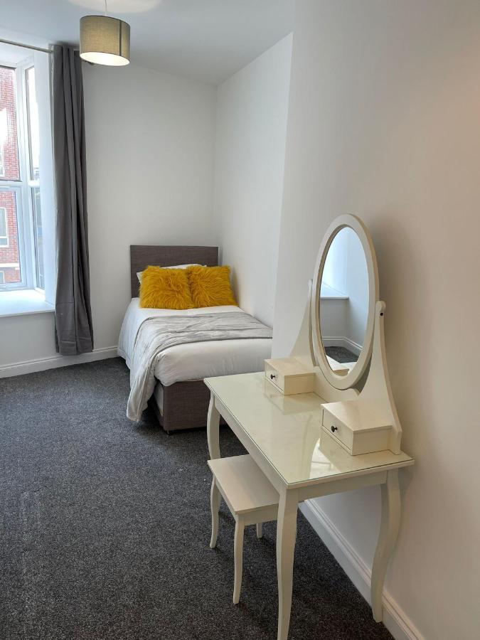 Brand New Montrouge - Perfect Location!! * Portsmouth