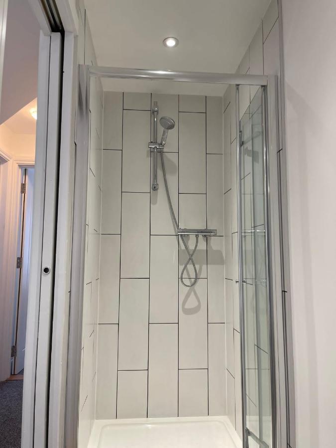 Brand New Montrouge - Perfect Location!! * Portsmouth