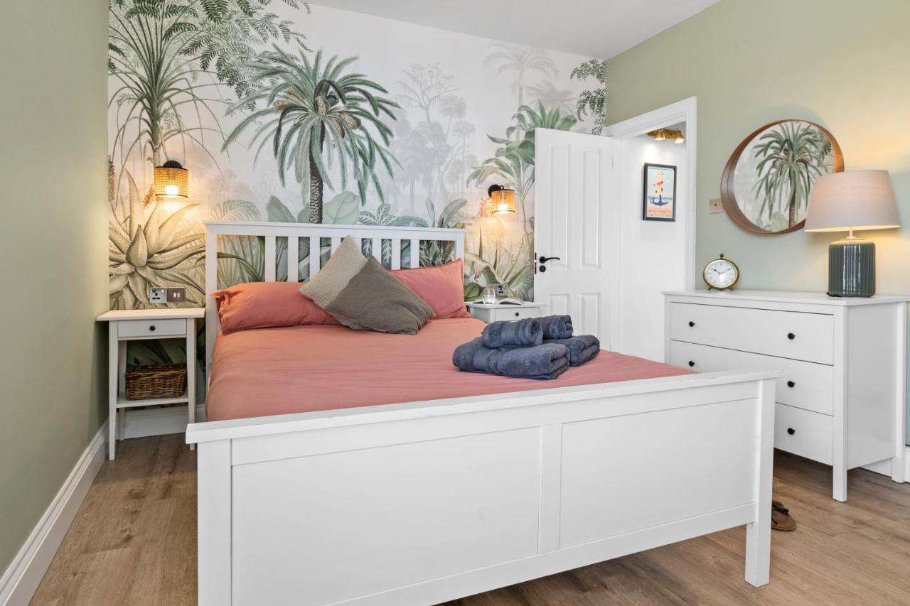 Casa de férias Cosy & Bright With Backyard In Southsea