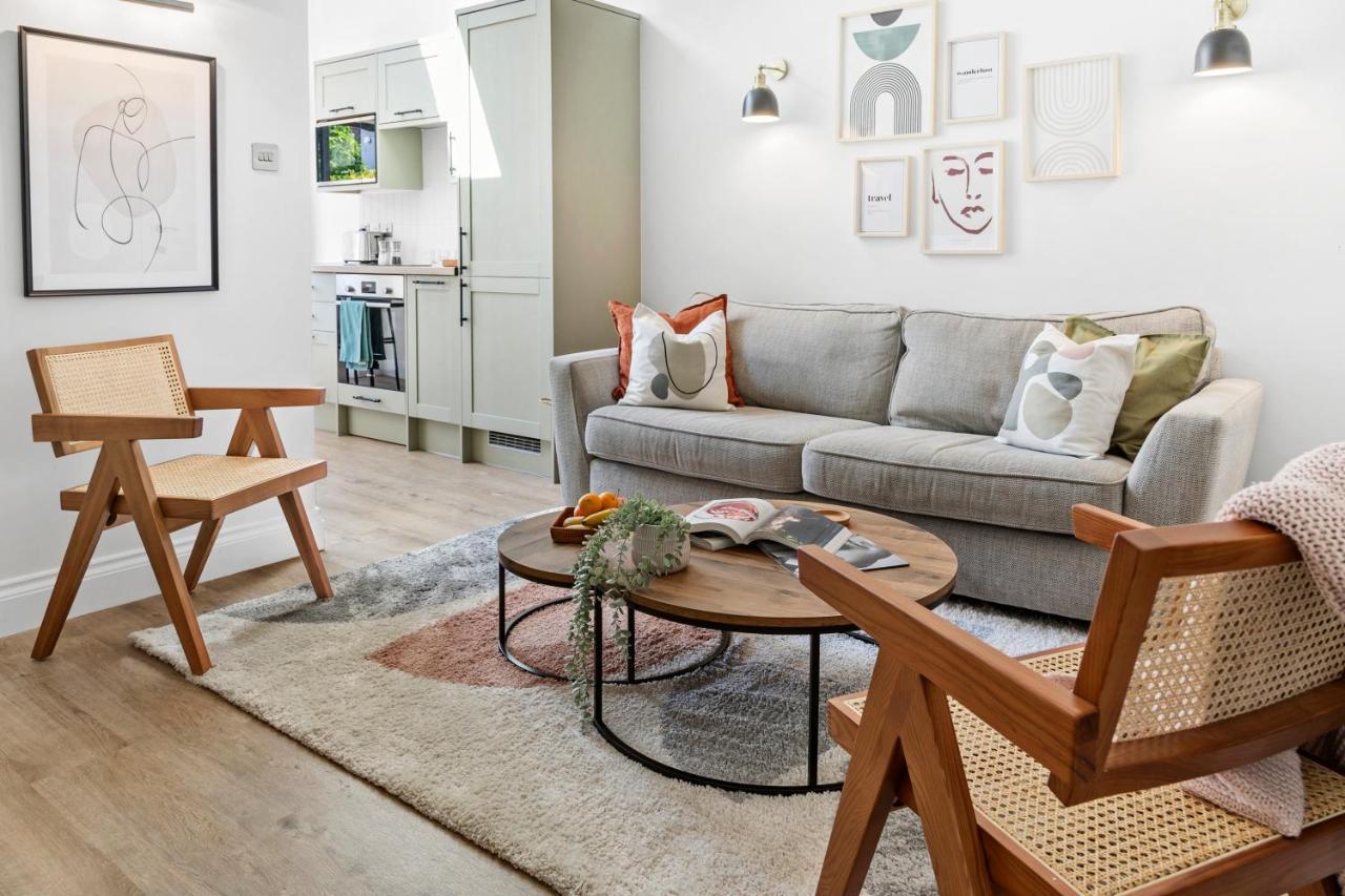 Cosy & Bright With Backyard In Southsea Casa de férias Portsmouth