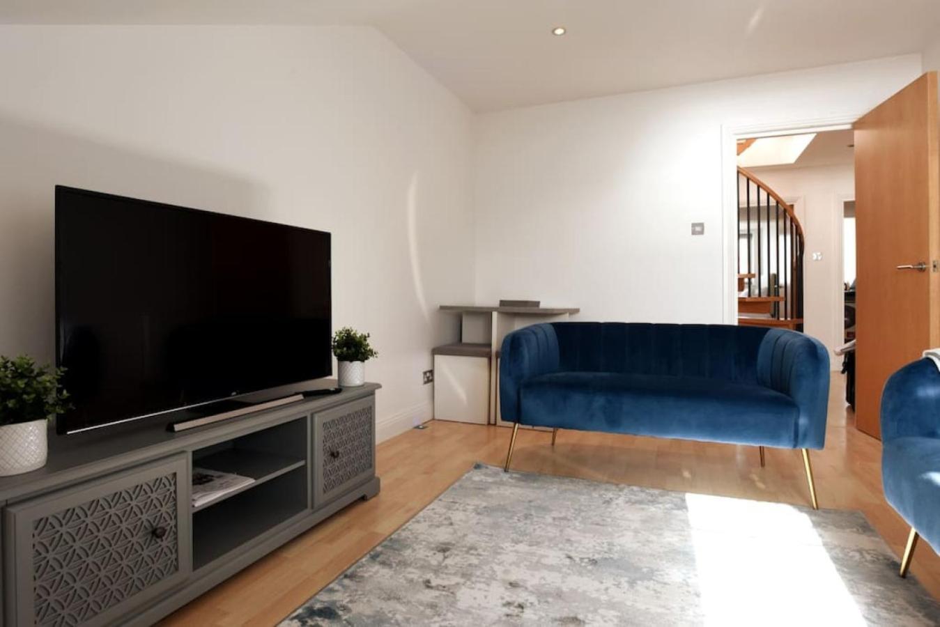 Air Maison - Seafront Flat Private - Roof Terrace With Parking Holiday home Portsmouth