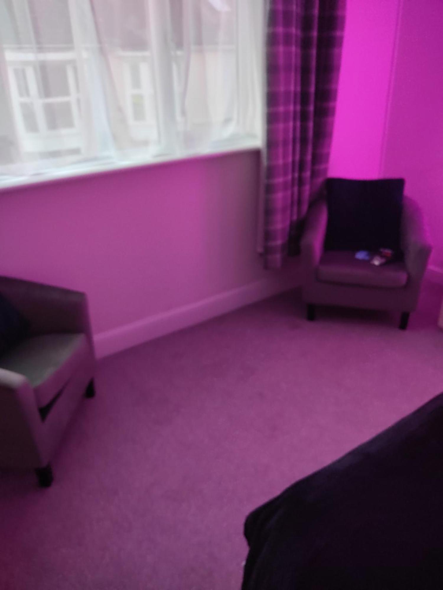 Apartamento Modern 2 Bed House Sleeps 6 *