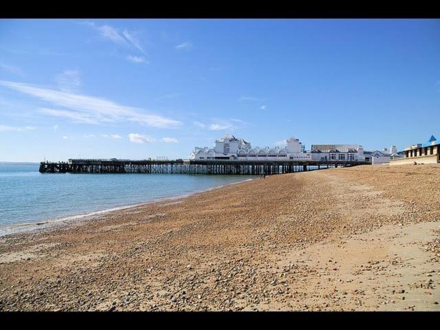 Southsea Garden Retreat Apartment *