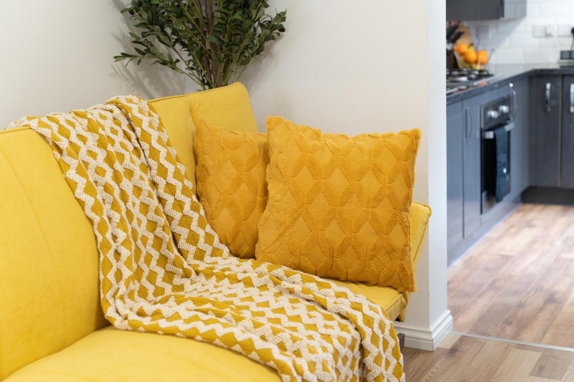 Open Mind Leisure - Luxury 5 Beds & Free Parking