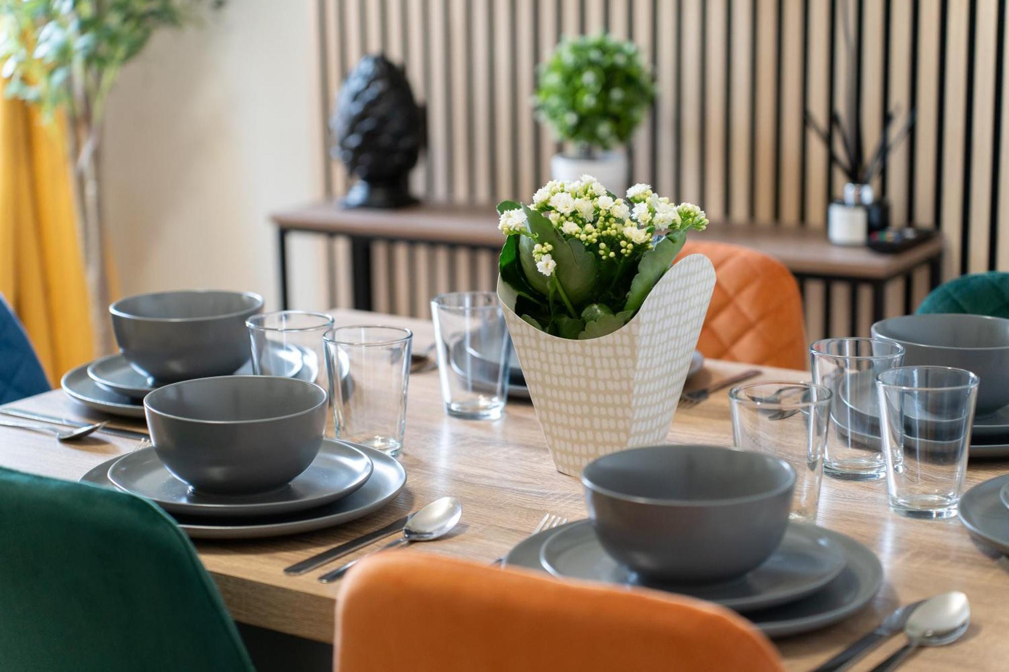 Open Mind Leisure - Luxury 5 Beds & Free Parking