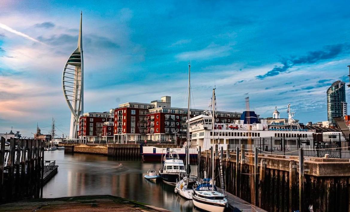 The Snug King Bed Apartamento Portsmouth