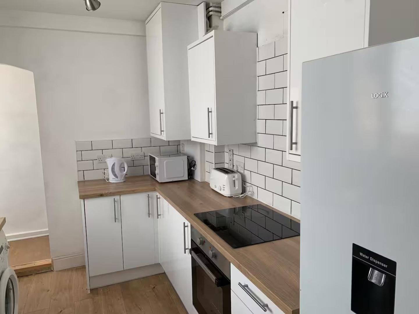 Beautiful 2-bed House In * Portsmouth