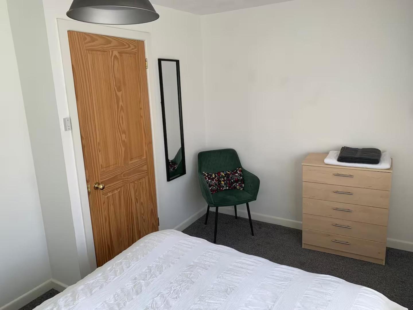 Beautiful 2-bed House In