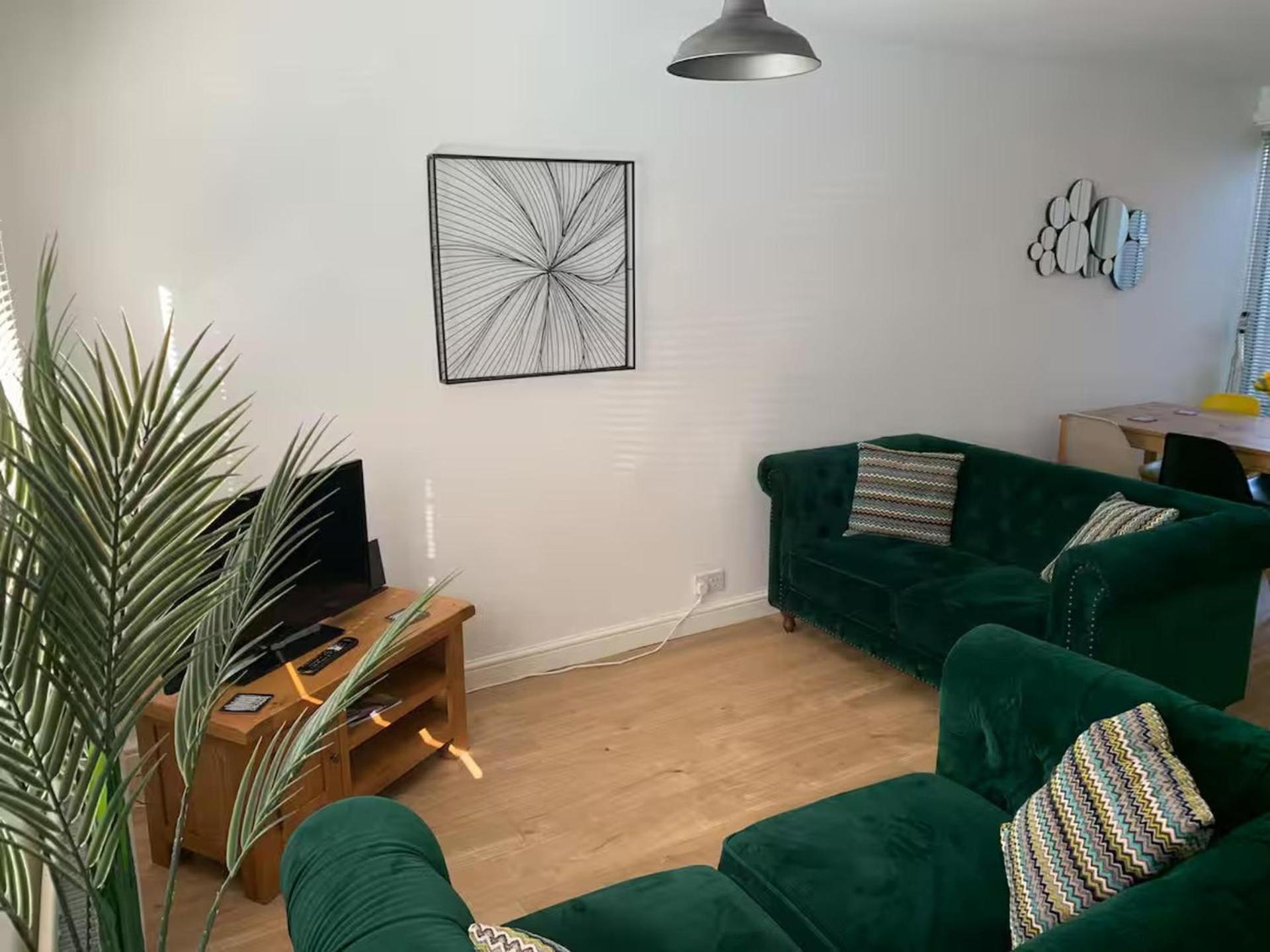 Beautiful 2-bed House In * Portsmouth