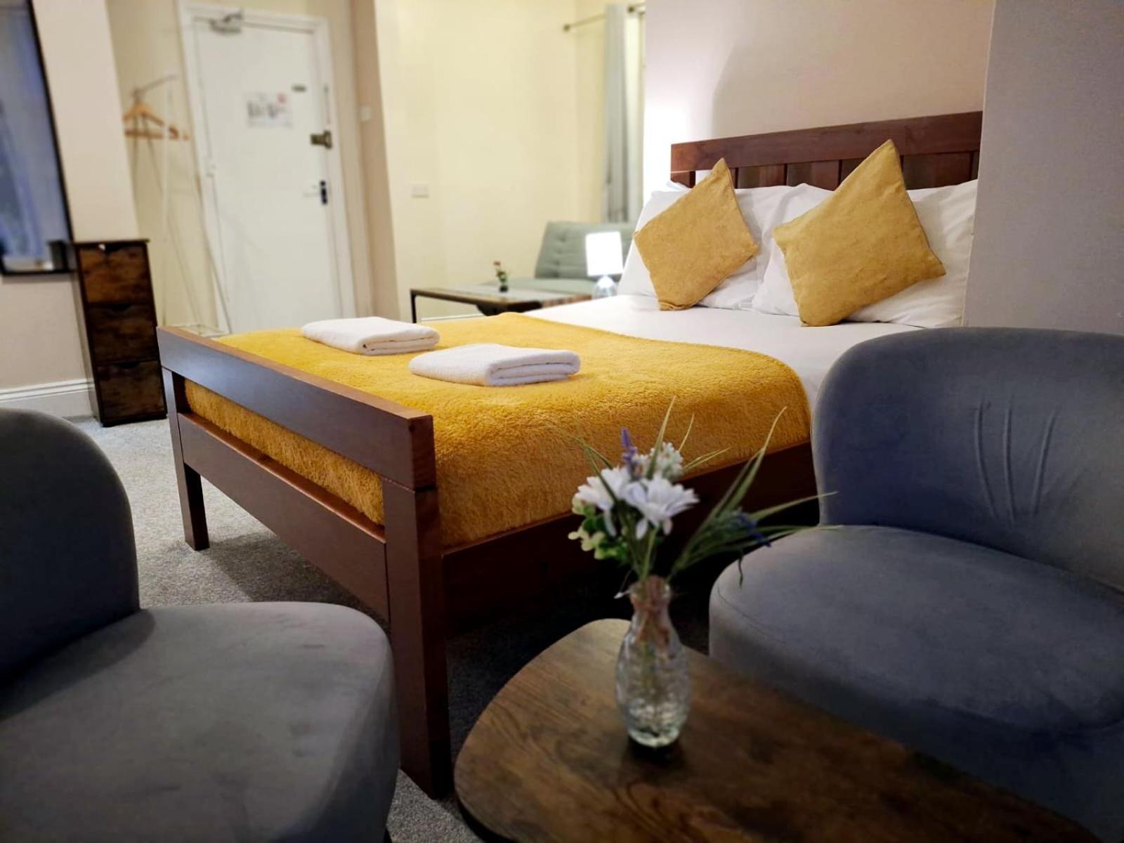 Aparthotel By The Sea, Portsmouth, Parking Ev 22kw Available *