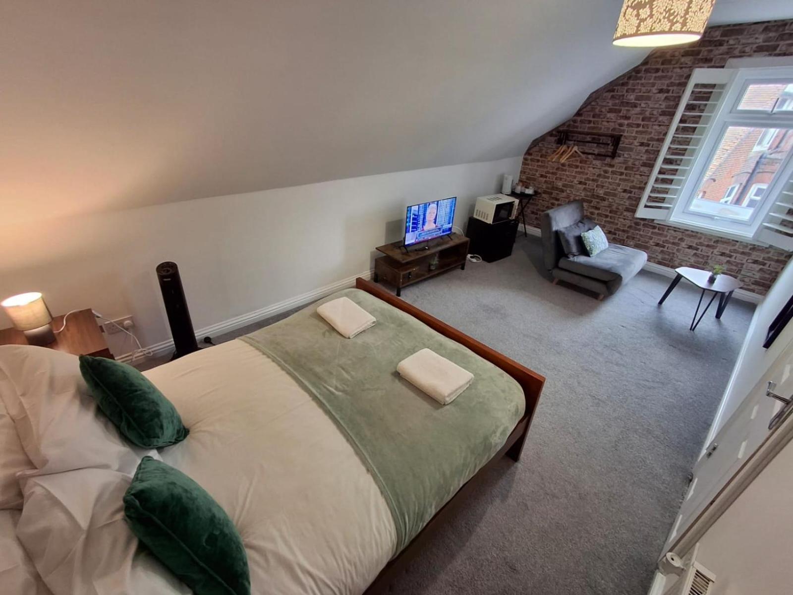 Aparthotel By The Sea, Portsmouth, Parking Ev 22kw Available Portsmouth