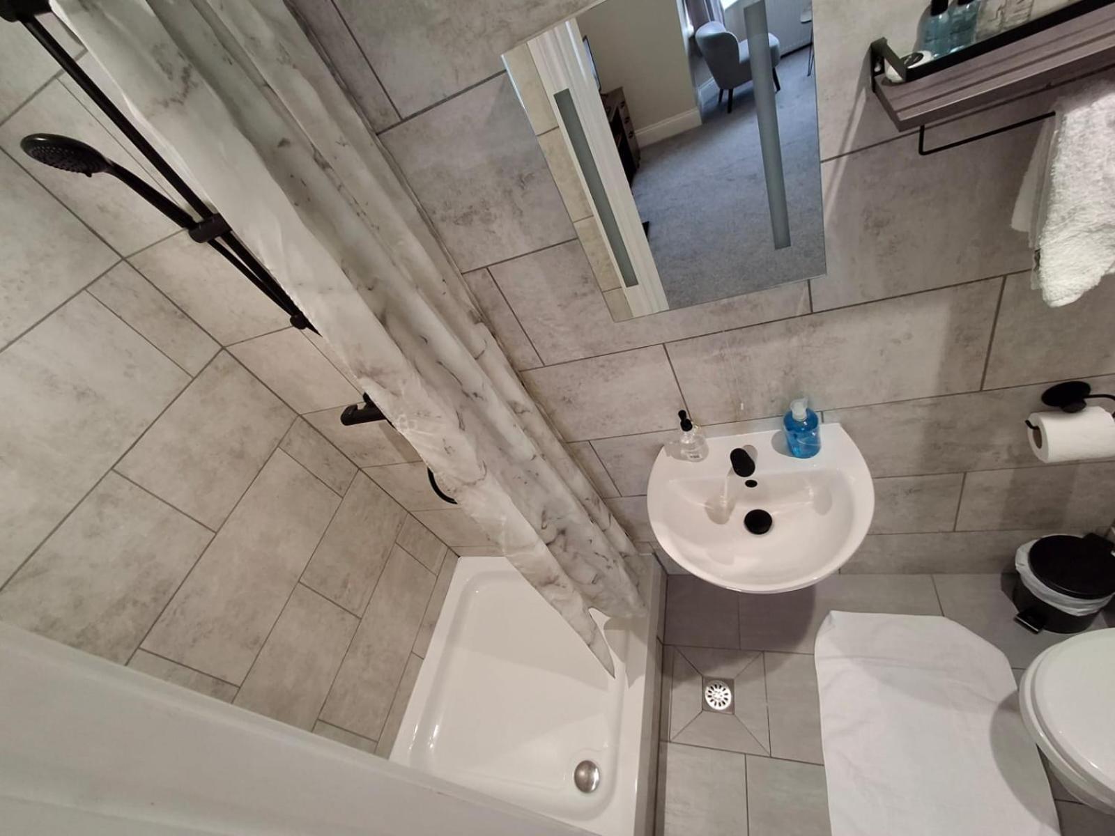 By The Sea, Portsmouth, Parking Ev 22kw Available Aparthotel Portsmouth